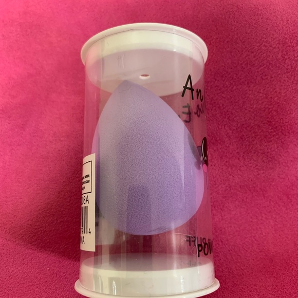 Makeup Sponge Blender - Picture 3 of 3